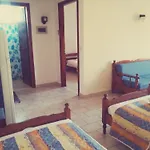 Apartahotel Byron 2*