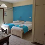Byron Apartahotel 2*